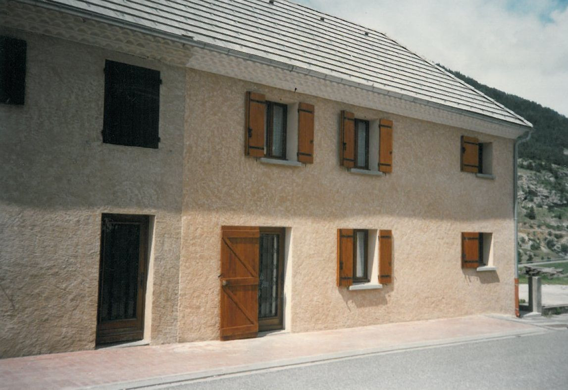 photo 0