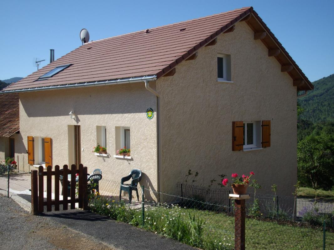 photo 0