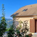 Acc&egrave;s ext&eacute;rieur au G&icirc;te 