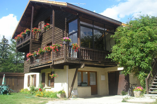 photo 0