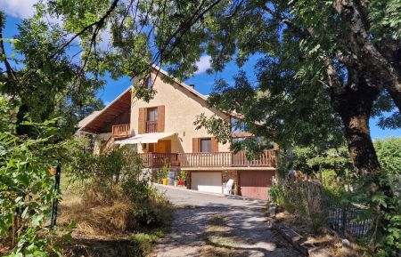 G&icirc;te n&deg;6186 Crots - Hautes-Alpes - G&icirc;te 