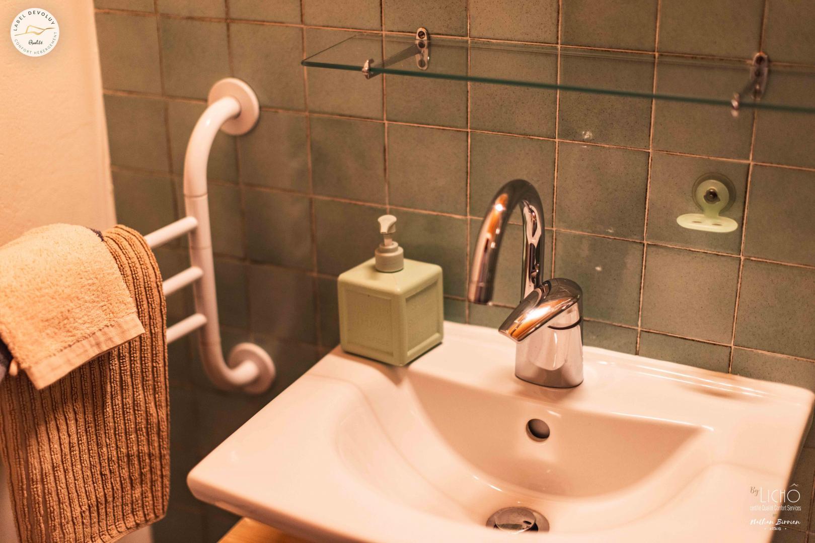#4 salle de douche photo 12