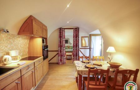 G&icirc;te n&deg;5484 Chabottes - Hautes-Alpes - photo