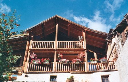 G&icirc;te n&deg;8840 Saint-V&eacute;ran - Hautes-Alpes - photoEte