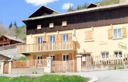 G&icirc;te n&deg;8340 Abri&egrave;s-Ristolas - Hautes-Alpes - photo